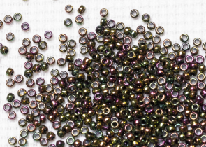 Бисер Япония круглый 15/0 10 г 0509 фиолетовый/зеленый, металлизированный золотом ирис